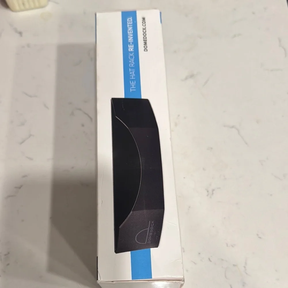 Black Hat Rack - Picture 2 of 4